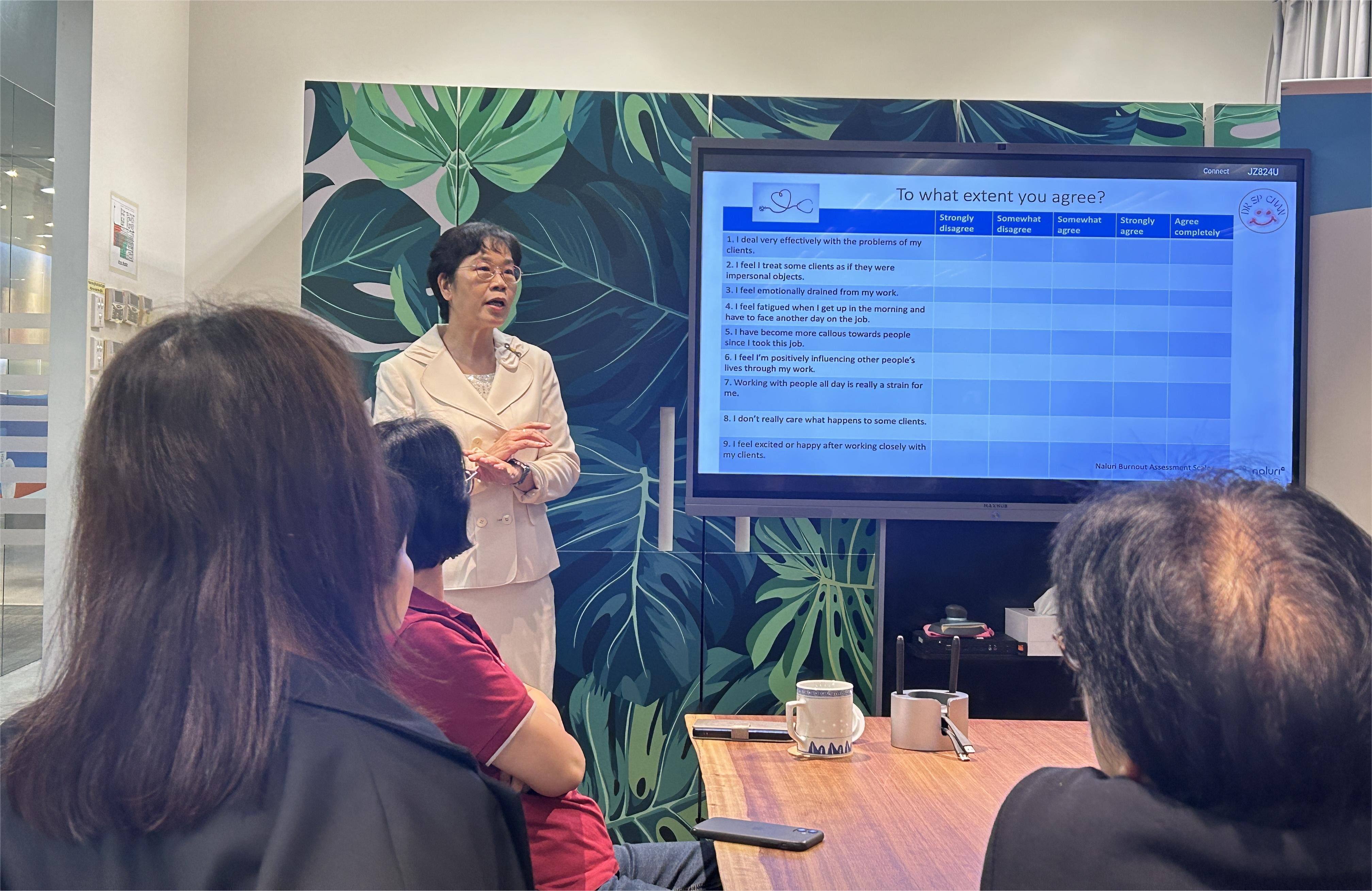 Naluri-Mental-Health-Coach-Dr-Shirley-Chan-Talk-Qi-Group-HK-Wellness-Hour-2